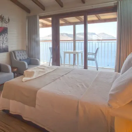 Sunset Hotel 2*