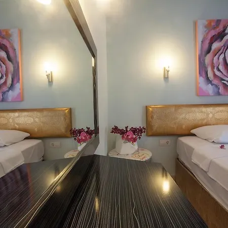 Hotel Sunset 3*